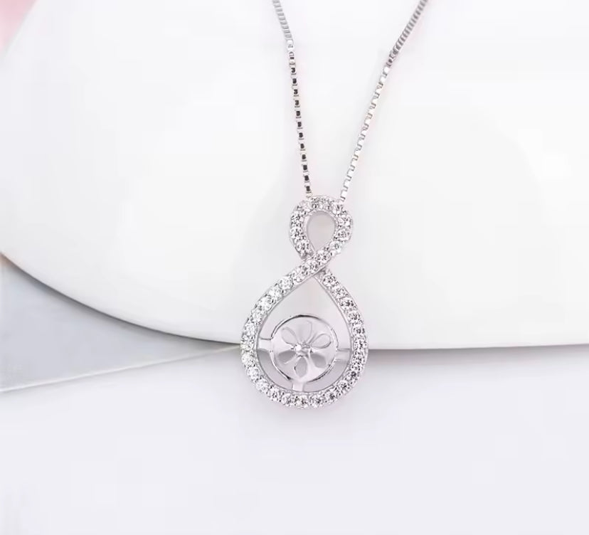 Infinity Twist Pendant