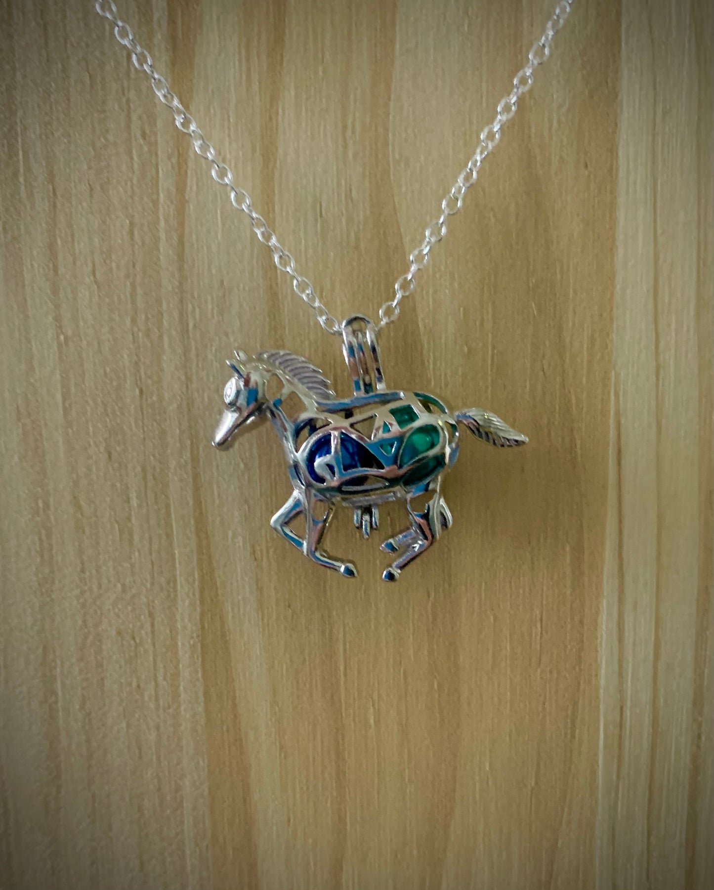 Galloping horse cage