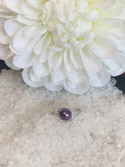 Square cut ring