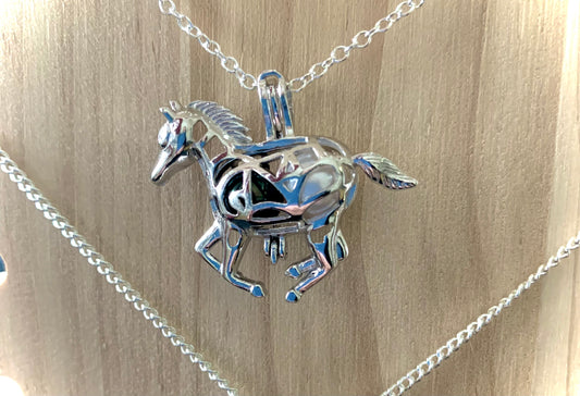 Galloping horse cage
