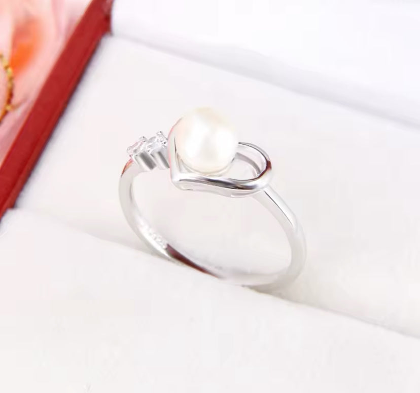 Heart ring